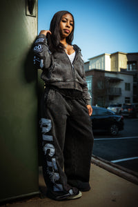BLACK TRACKSUIT