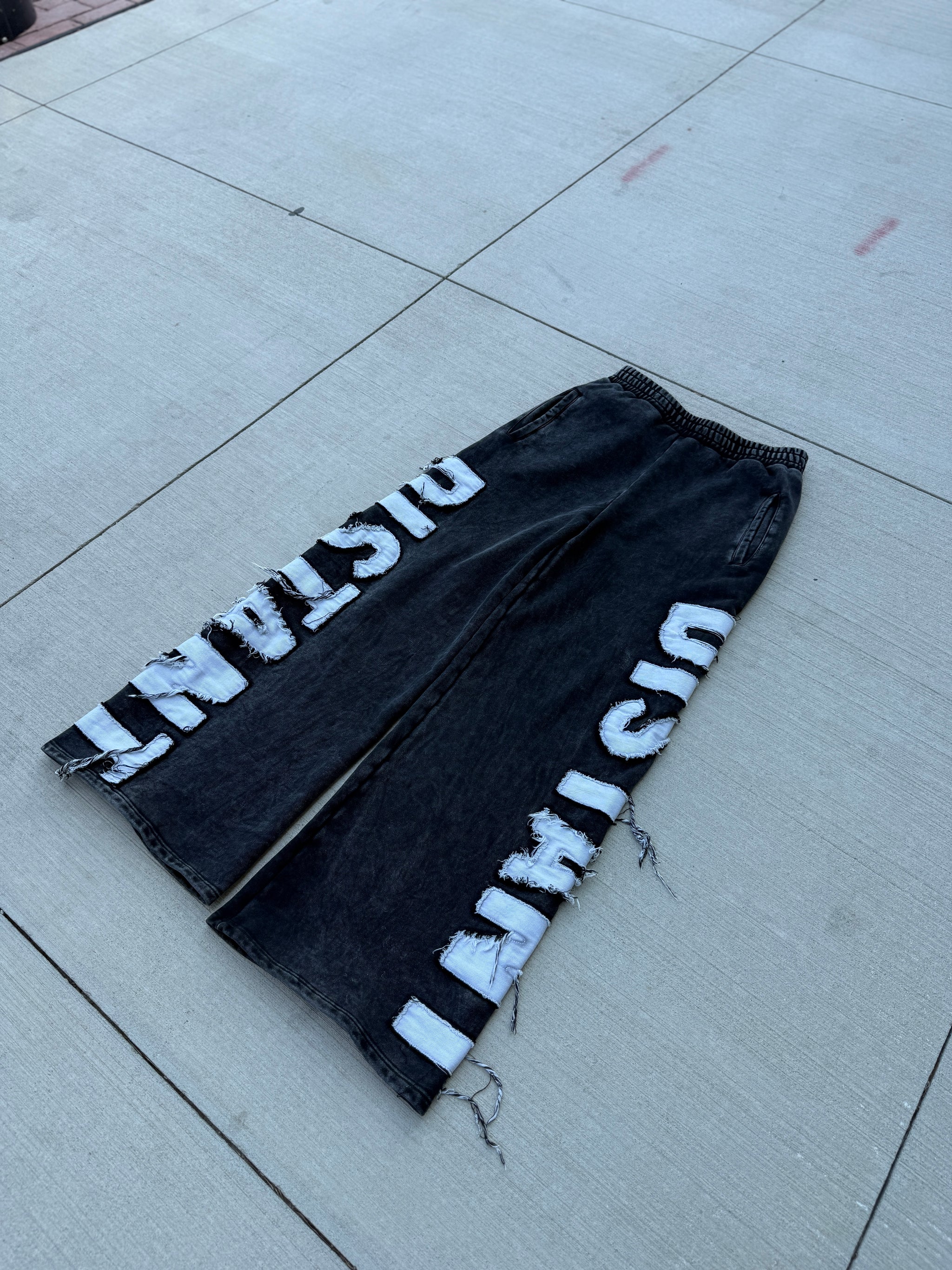 BLACK TRACKSUIT