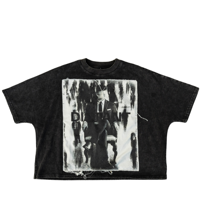 DISTANT BLACK TEE