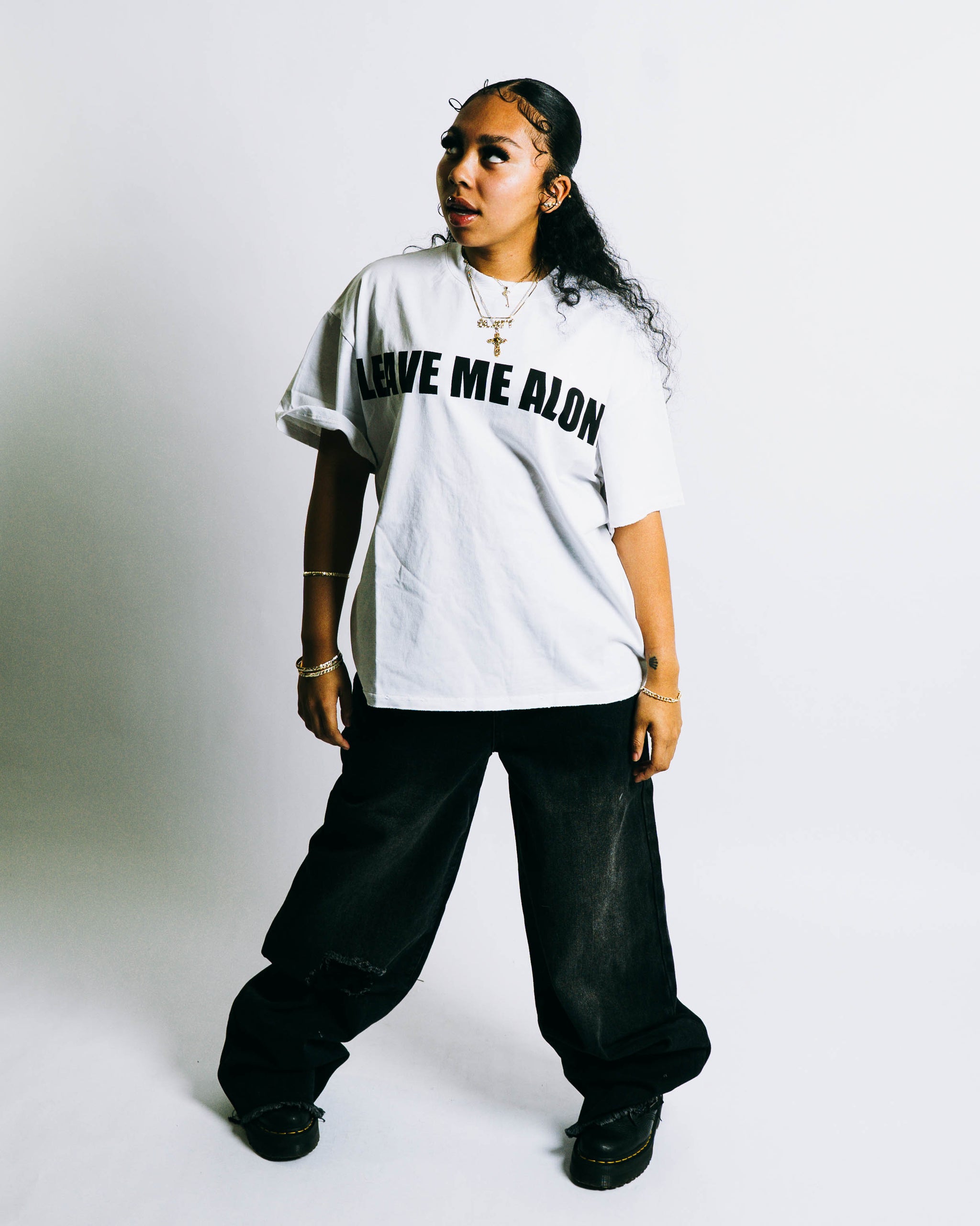 BLACK ESSENTIAL JEANS